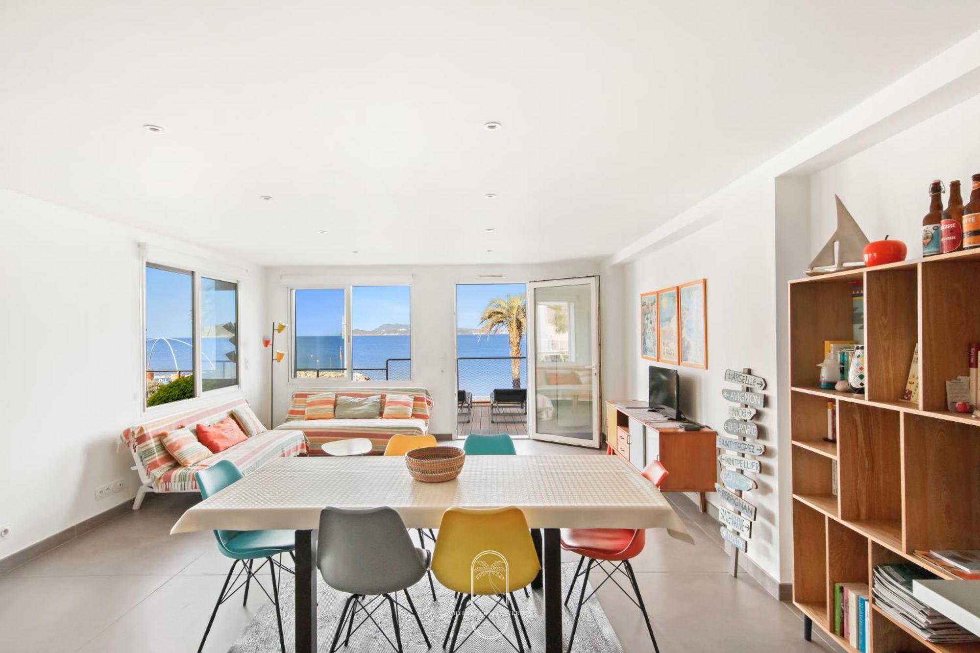 Villa Antoine Appartement Rdj Vue Mer Clim Wifi Parking Plage 50M La Garonne Le Pradet Kültér fotó